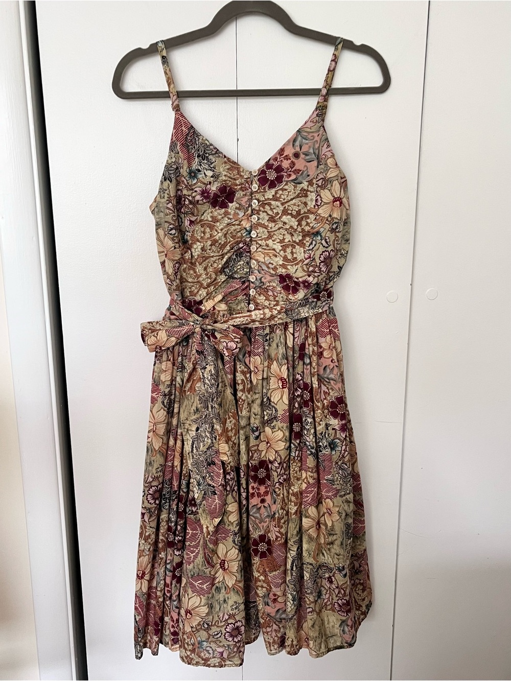 Floral Print Button Front Dress with Tie Size S by Chaudry KC